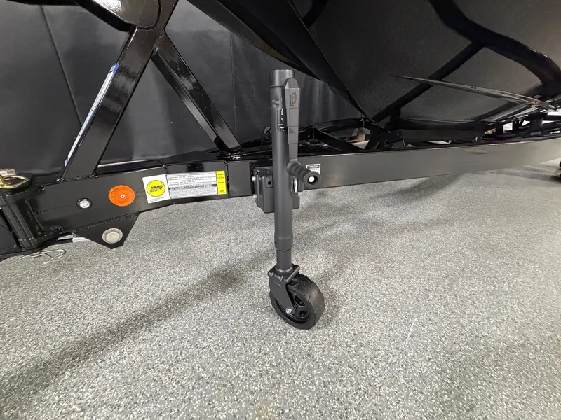 Slide: The Image of MasterCraft NXT22 2026 - 105