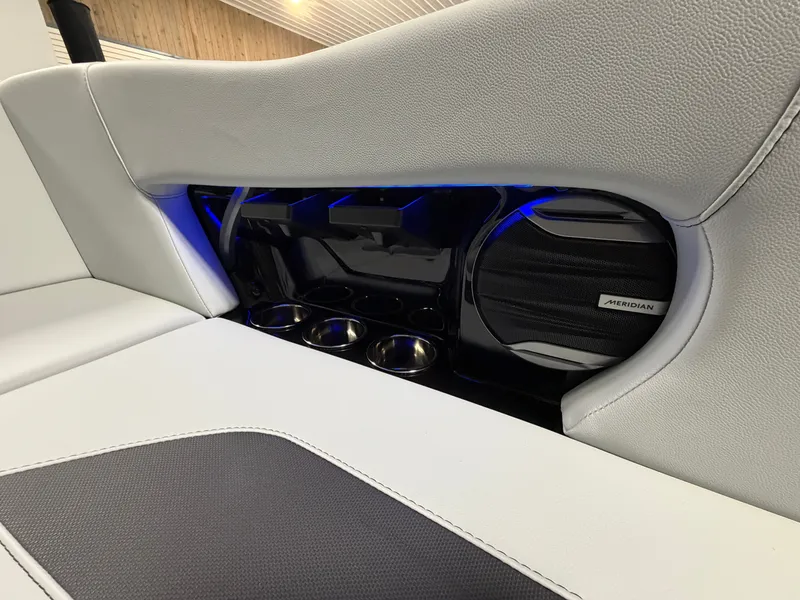 Slide: The Image of MasterCraft NXT22 2026 - 52