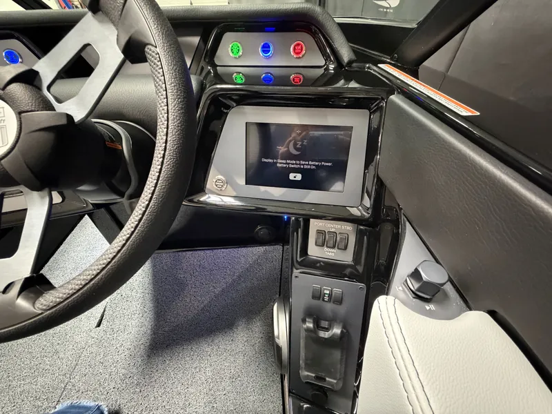 Slide: The Image of MasterCraft NXT22 2026 - 67
