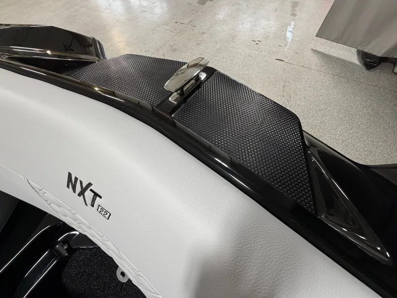 Slide: The Image of MasterCraft NXT22 2026 - 86