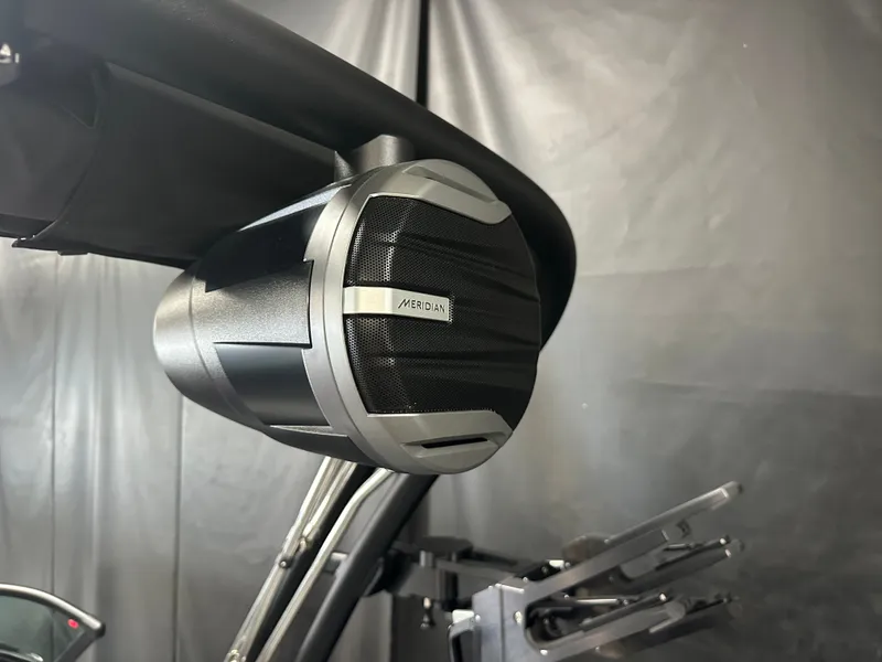 Slide: The Image of MasterCraft NXT22 2026 - 80