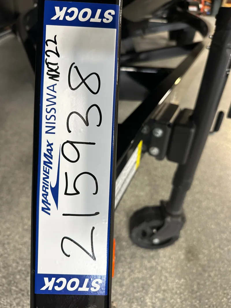 Slide: The Image of MasterCraft NXT22 2026 - 87