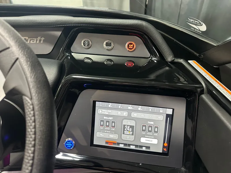 Slide: The Image of MasterCraft NXT22 2026 - 68