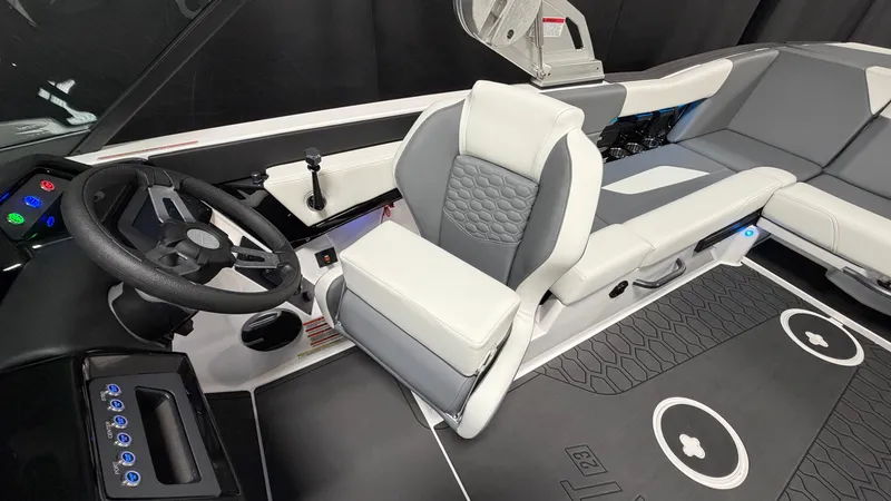 Slide: The Image of MasterCraft NXT23 2026 - 77