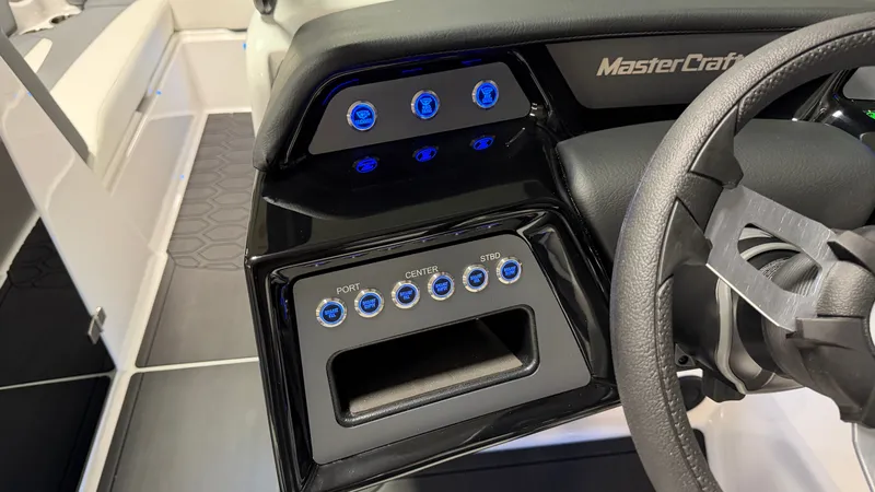 Slide: The Image of MasterCraft NXT23 2026 - 87