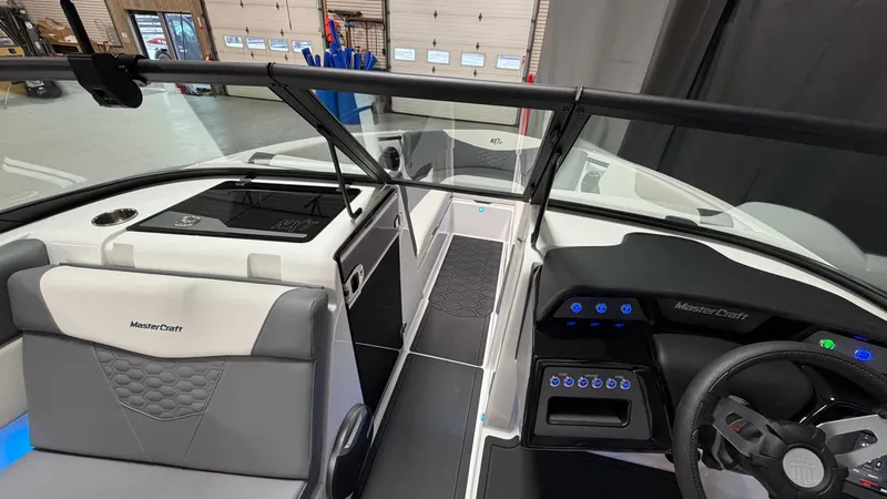 Slide: The Image of MasterCraft NXT23 2026 - 94