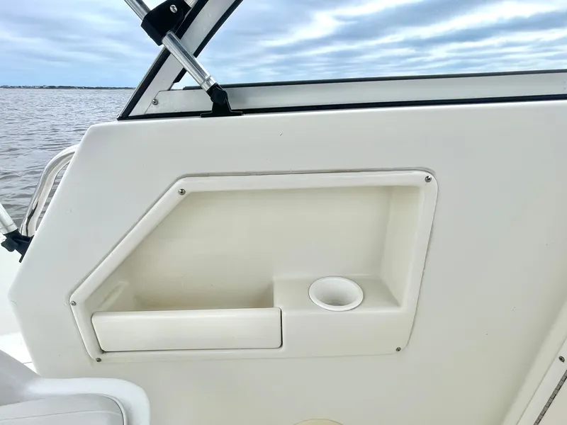 Slide: The Image of Sea Boss 210 Walkaround 2008 - 19