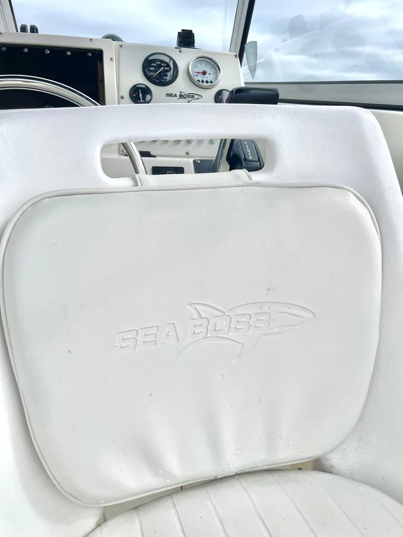 Slide: The Image of Sea Boss 210 Walkaround 2008 - 23