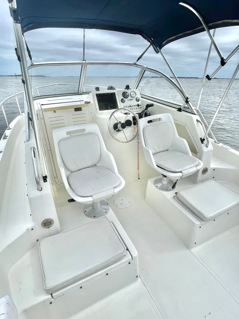 Slide: The Image of Sea Boss 210 Walkaround 2008 - 9