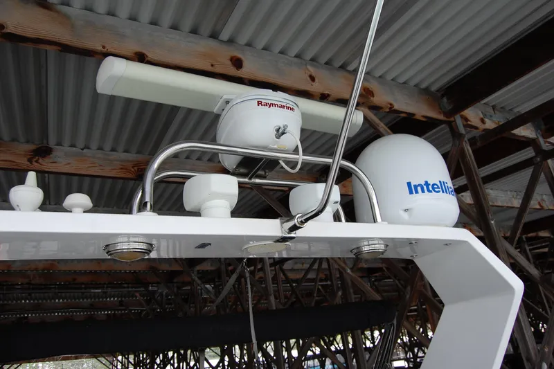 Slide: The Image of Radar and satellite equipment on 1990 Ocean Alexander 520 Pilothouse yacht. - 73