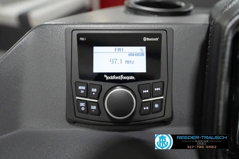 Slide: The Image of Rockford Fosgate PMX-1 stereo system in 2026 Bennington 20 SL boat dashboard. - 37