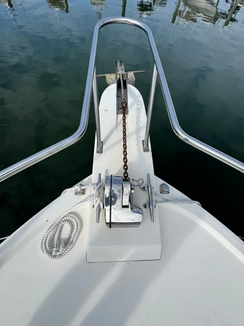 Slide: The Image of Parker 25 Pilothouse 1991 - 10