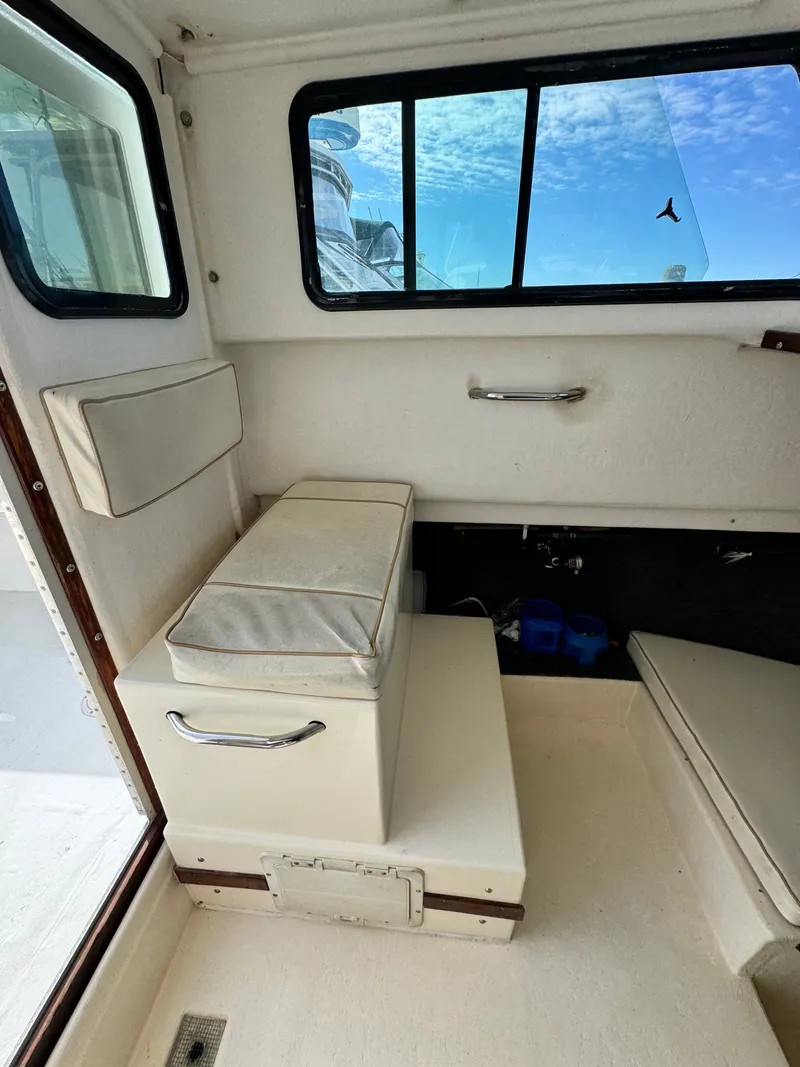 Slide: The Image of Parker 25 Pilothouse 1991 - 8