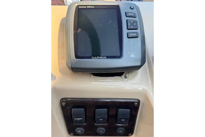 Slide: The Image of Garmin Echo 551dv fishfinder on 2015 Bennington 24 SFX boat dashboard. - 27