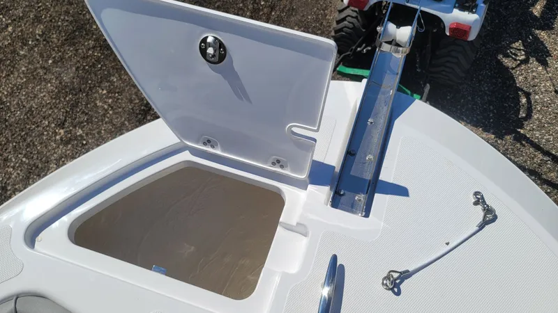 Slide: The Image of Wellcraft 223 Fisherman 2025 - 27