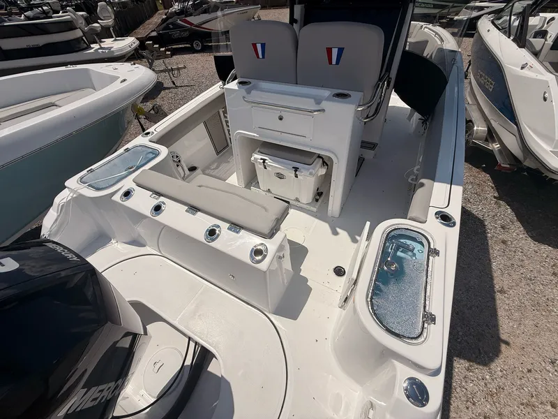 Slide: The Image of Wellcraft 243 Fisherman 2025 - 13