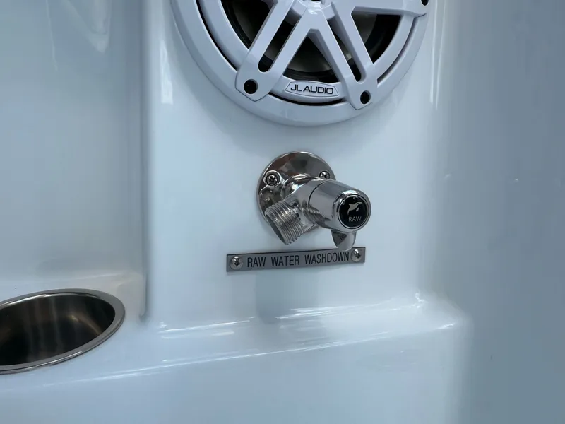 Slide: The Image of Wellcraft 243 Fisherman 2025 - 37