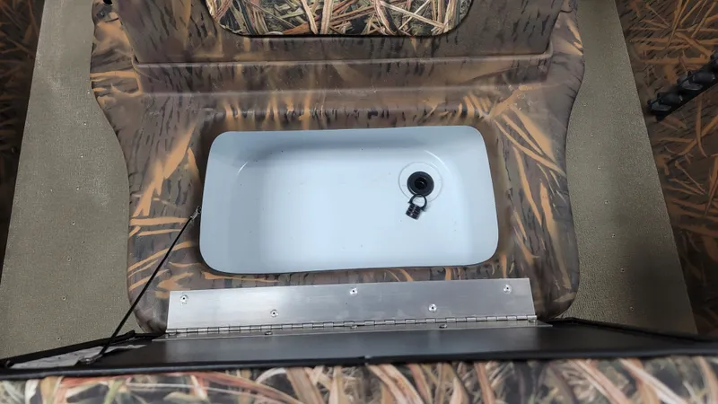 Slide: The Image of G3 Gator Tough 17 CC 2026 - 19