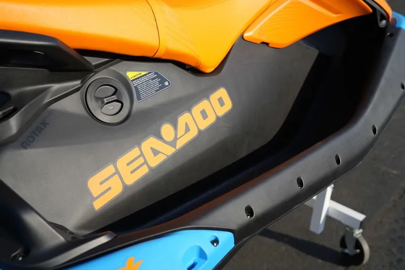 Slide: The Image of Sea-Doo Spark Trixx for 3 2026 - 13