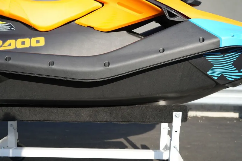 Slide: The Image of Sea-Doo Spark Trixx for 3 2026 - 18