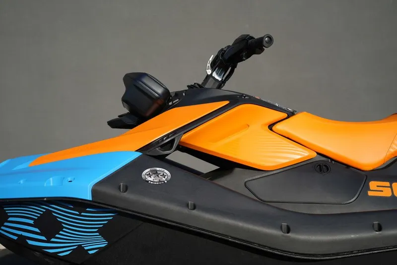 Slide: The Image of Sea-Doo Spark Trixx for 3 2026 - 36