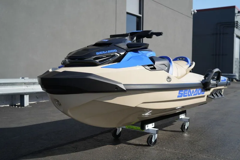 Slide: The Image of Sea-Doo Wake Pro 230 2026 - 27