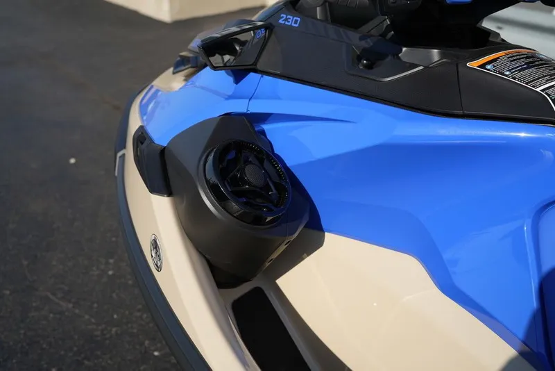 Slide: The Image of Sea-Doo Wake Pro 230 2026 - 40