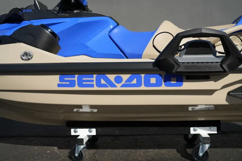 Slide: The Image of Sea-Doo Wake Pro 230 2026 - 44