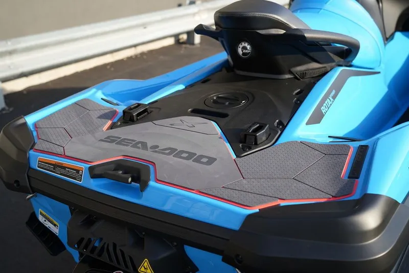 Slide: The Image of Sea-Doo RXT-X 325 2026 - 12