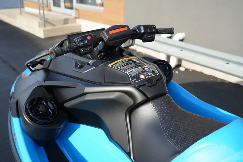 Slide: The Image of Sea-Doo RXT-X 325 2026 - 30