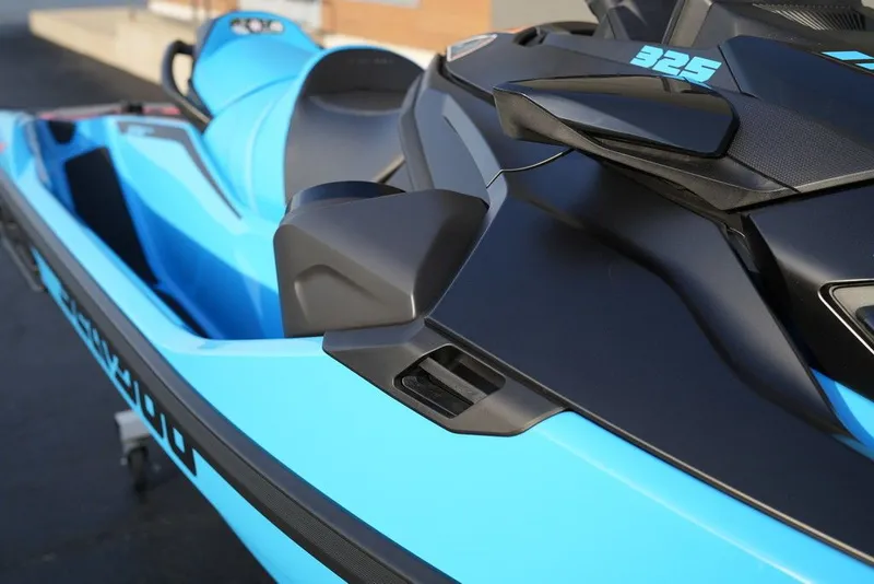 Slide: The Image of Sea-Doo RXT-X 325 2026 - 7