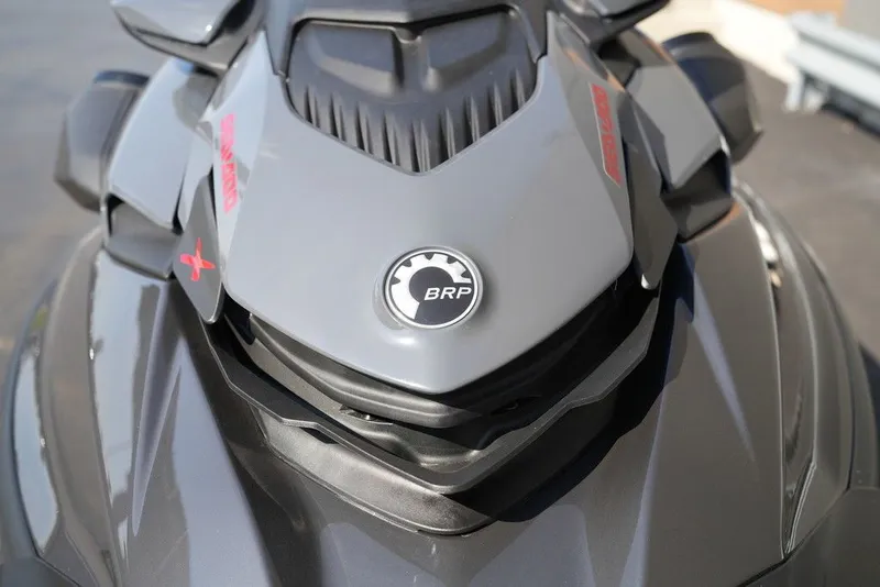 Slide: The Image of Sea-Doo GTR-X 300 2026 - 25