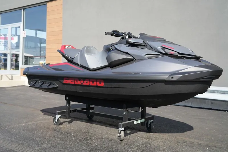 Slide: The Image of Sea-Doo GTR-X 300 2026 - 3