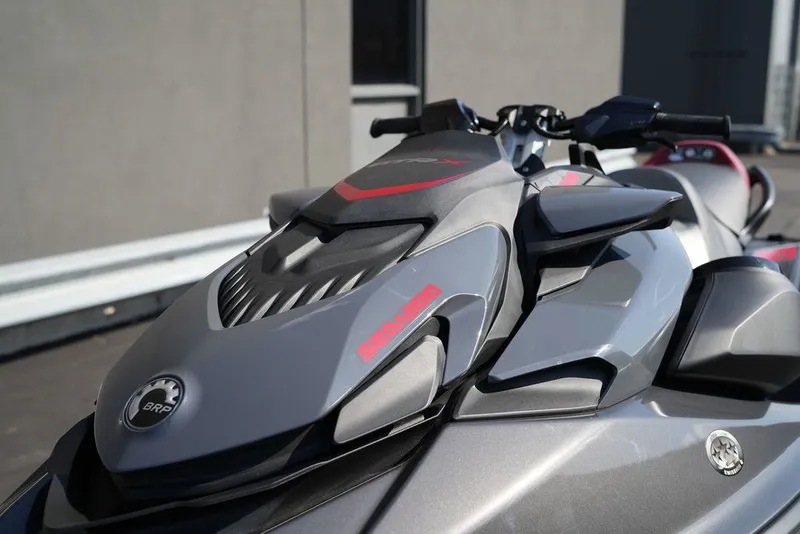 Slide: The Image of Sea-Doo GTR-X 300 2026 - 30