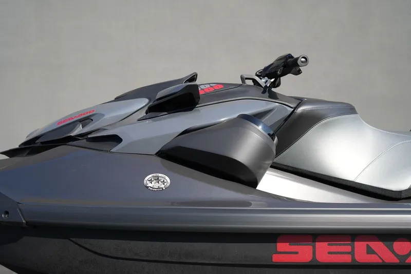 Slide: The Image of Sea-Doo GTR-X 300 2026 - 43