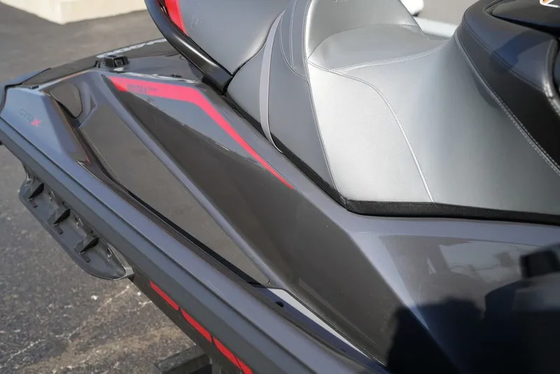 Slide: The Image of Sea-Doo GTR-X 300 2026 - 8