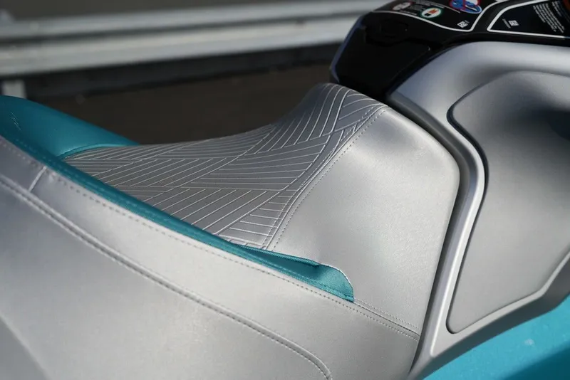 Slide: The Image of Sea-Doo GTX Limited 325 Teal Metallic 2026 - 22