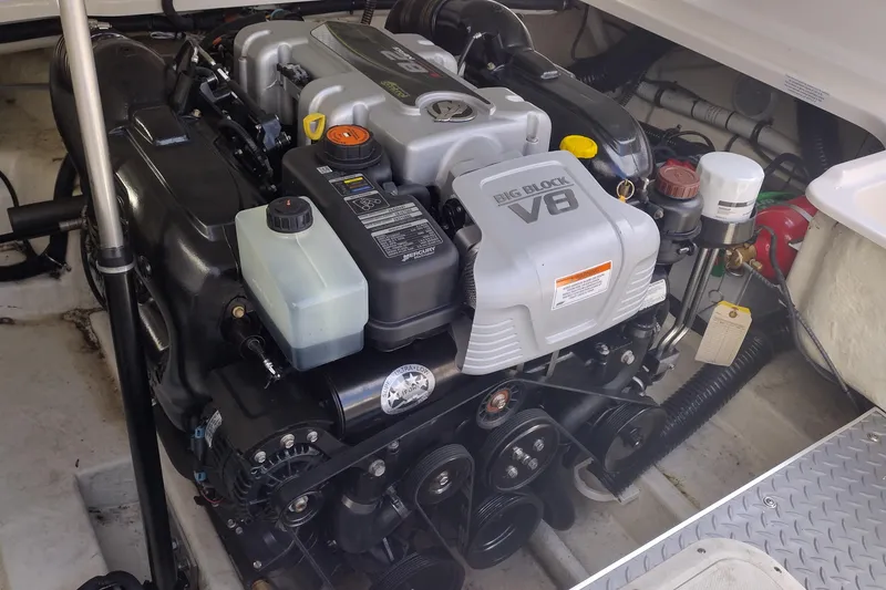 Slide: The Image of Engine compartment of a 2015 Formula 240 Bowrider with a Big Block V8 engine. - 24
