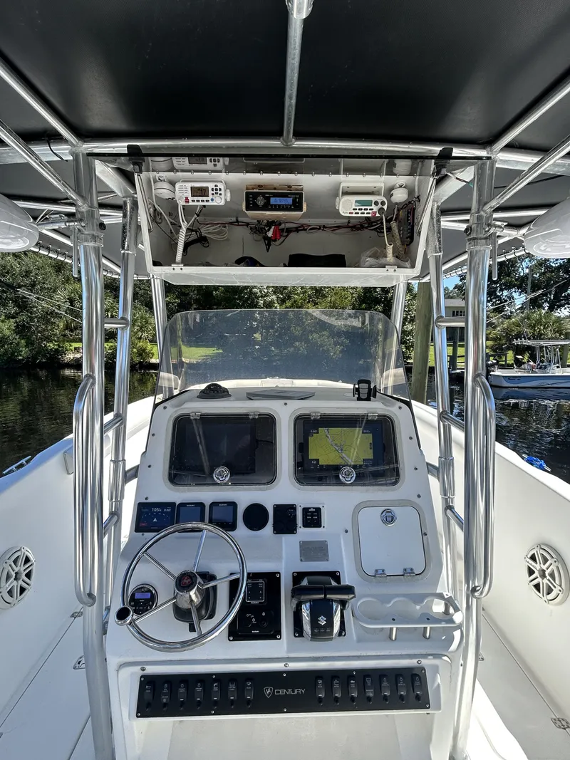 Slide: The Image of Century 3100 Center Console 2000 - 5