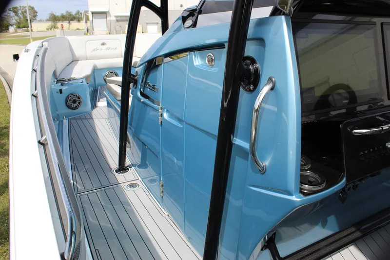 Slide: The Image of Nor-Tech 390 Sport Center Console 2021 - 54