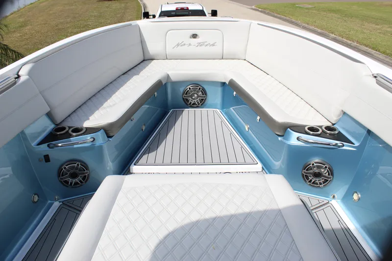 Slide: The Image of Nor-Tech 390 Sport Center Console 2021 - 59