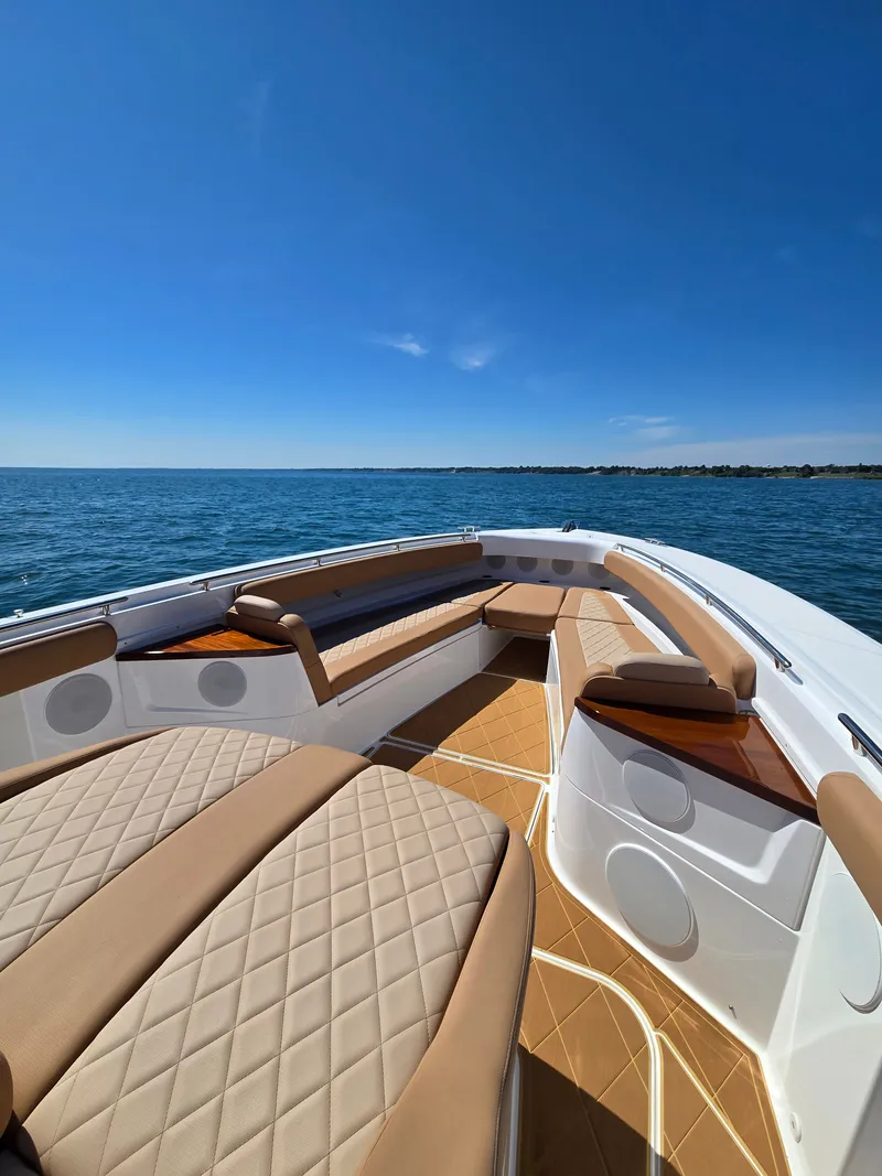 Slide: The Image of HCB 53 Sueos 2024 - 16