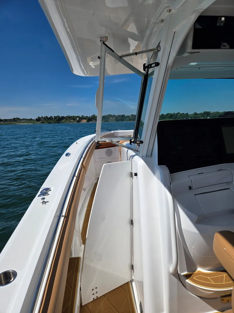 Slide: The Image of HCB 53 Sueos 2024 - 25