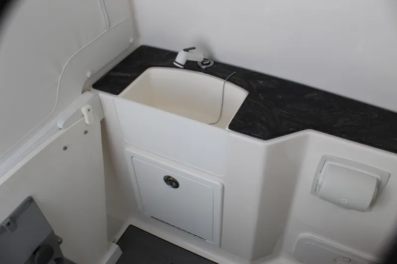 Slide: The Image of Fountain 32 NX 2024 - 74