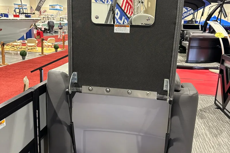 Slide: The Image of 2026 Viaggio Lago X20U boat interior at a marine exhibition. - 13