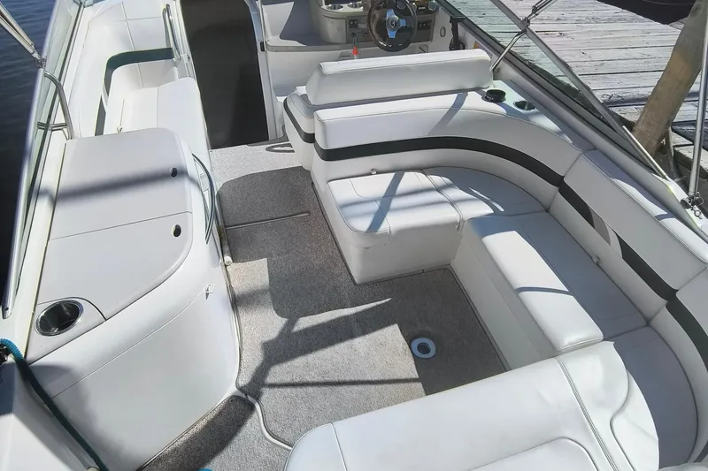 Slide: The Image of Steering wheel and dashboard of a 2003 Formula 260 Sun Sport boat. - 10