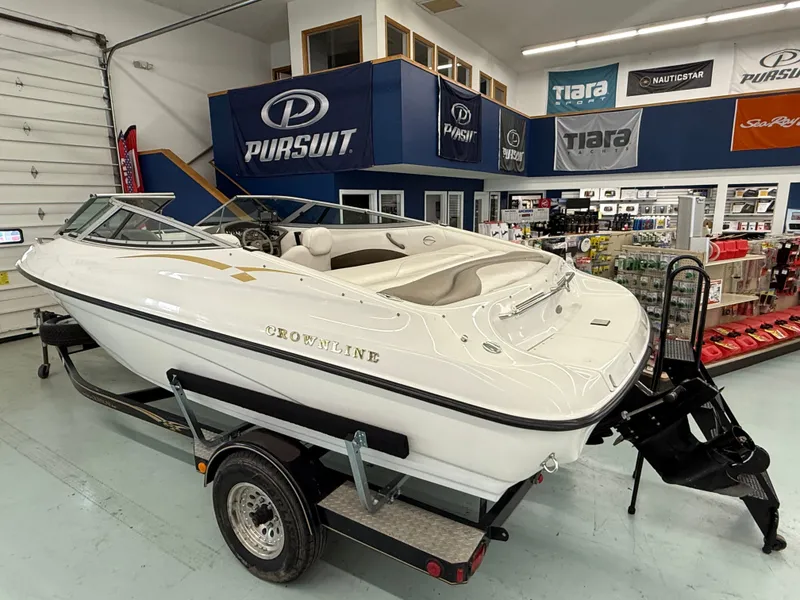 Slide: The Image of Crownline Boats 202 BR 1999 - 2