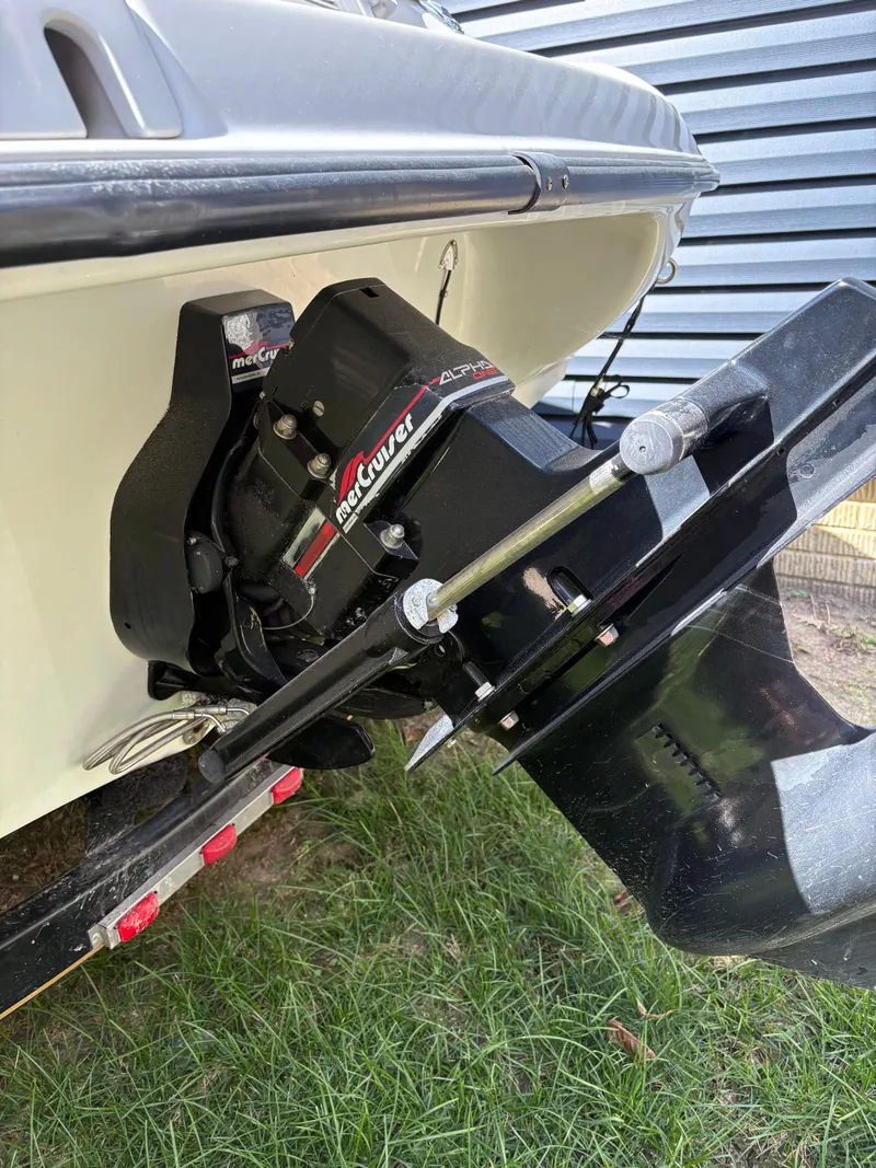 Slide: The Image of Crownline Boats 202 BR 1999 - 9