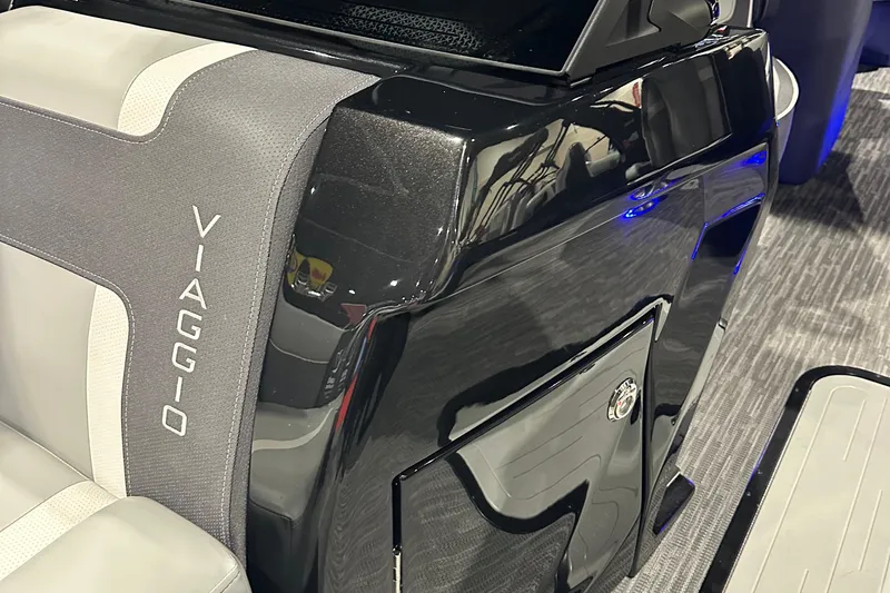 Slide: The Image of 2026 Viaggio Lago X22U boat interior with sleek black and gray design. - 25