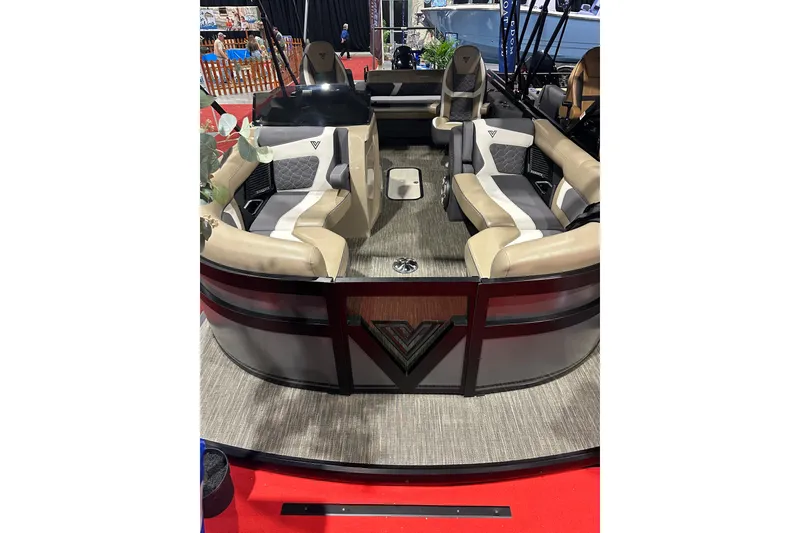 Slide: The Image of 2026 Viaggio Diamante D22S boat interior with luxurious seating and modern design. - 23